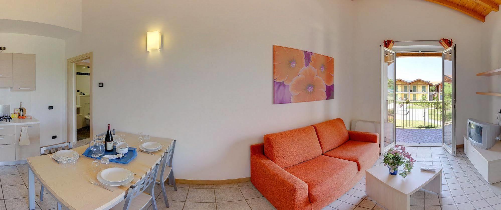 Residence Alice Dormelletto Esterno foto